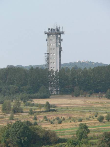 Wieża telewizyjna w Niegowie